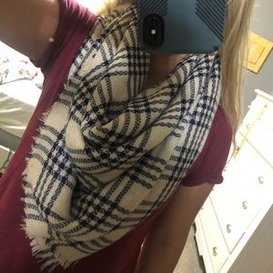 Blanket scarf